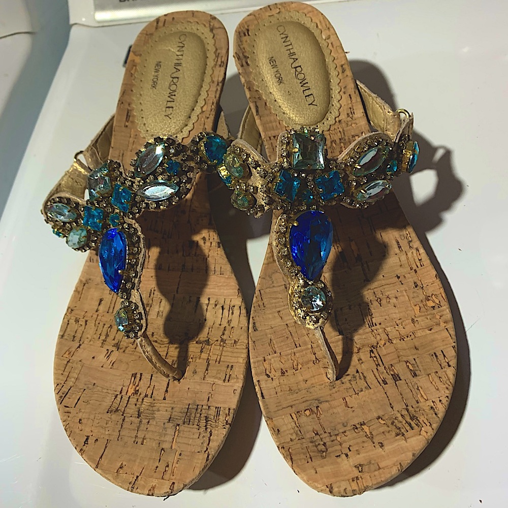 Beautiful size 9 jewel and leather sandals